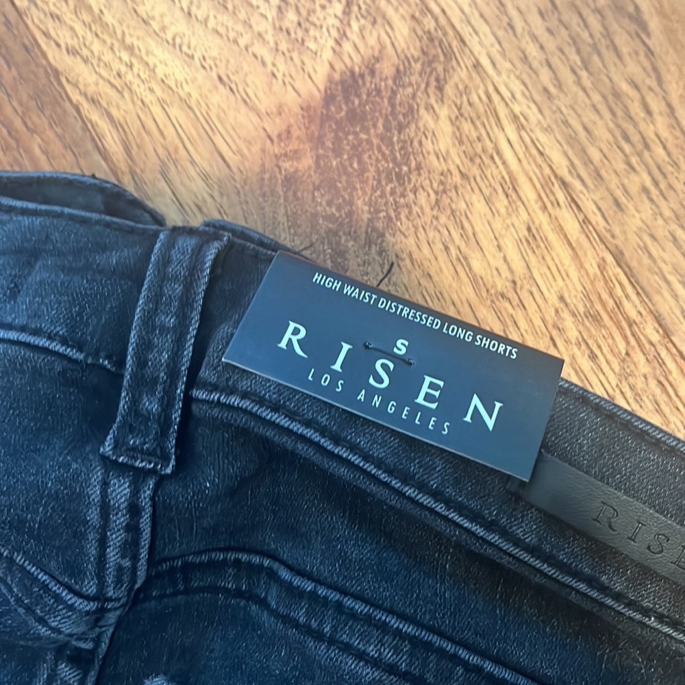 NWT Risen Woman’s Black High Waist Distressed Long Shorts Size S - Picture 5 of 5